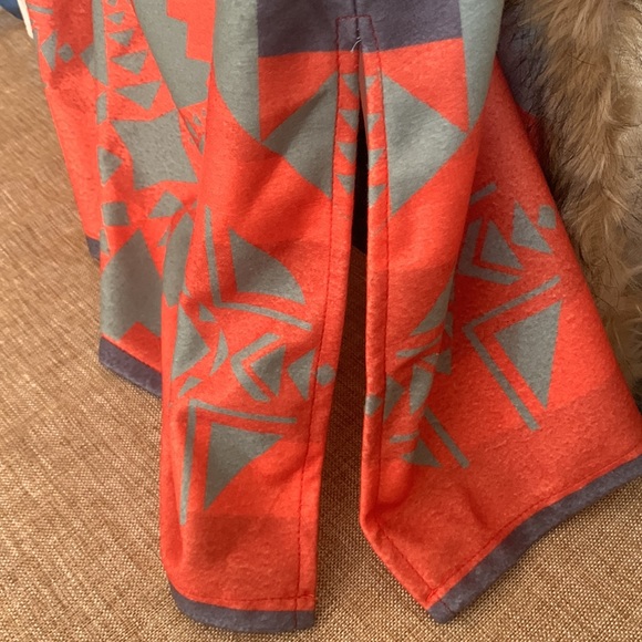 J.C. Fashion Coat - Picture 4 of 5